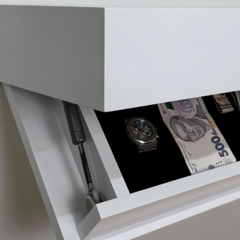 HOLLOW™ Shelf